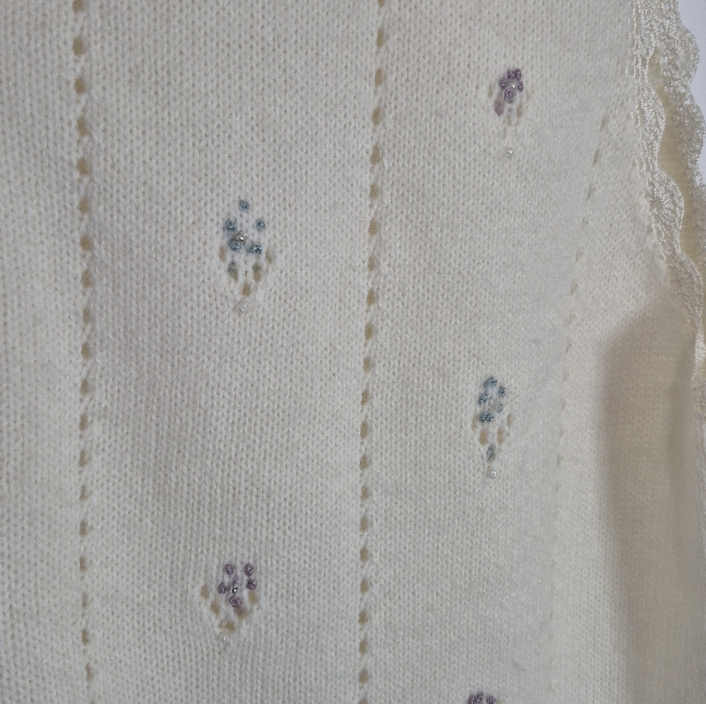 Koret Cream Embroidered Floral Knit Sweater Vest Size XL - Picture 9 of 13